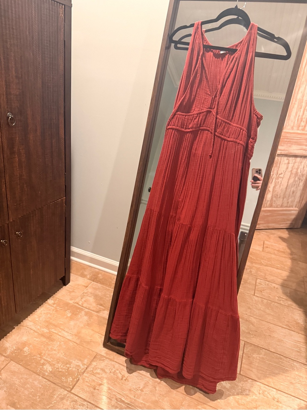Burgundy Sleeveless Maxi Dress with Tiered Skirt